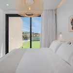 Eden Villa *